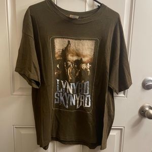 🤎 lynard skynard t 🤎